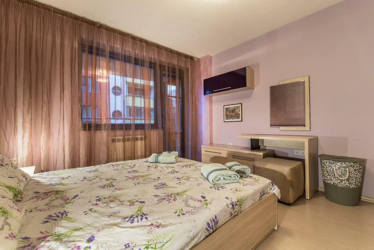 Apartment Luxury One Bedroom Suite, Doorman, Limited Access, Lozenec Area Sofia